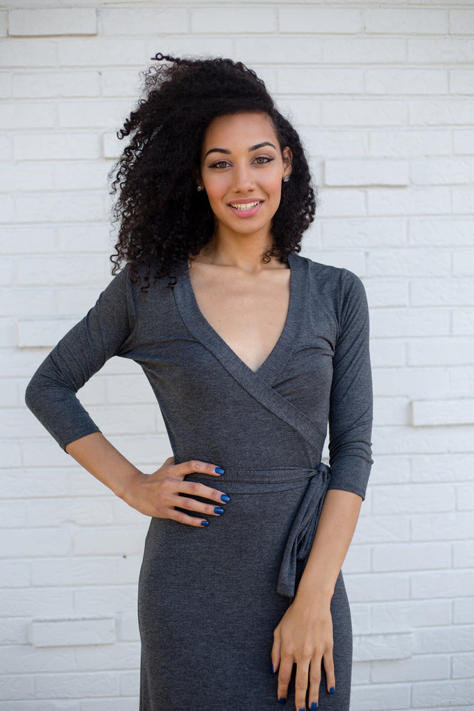 Chic and flattering faux wrap maxi dress – Ladyee